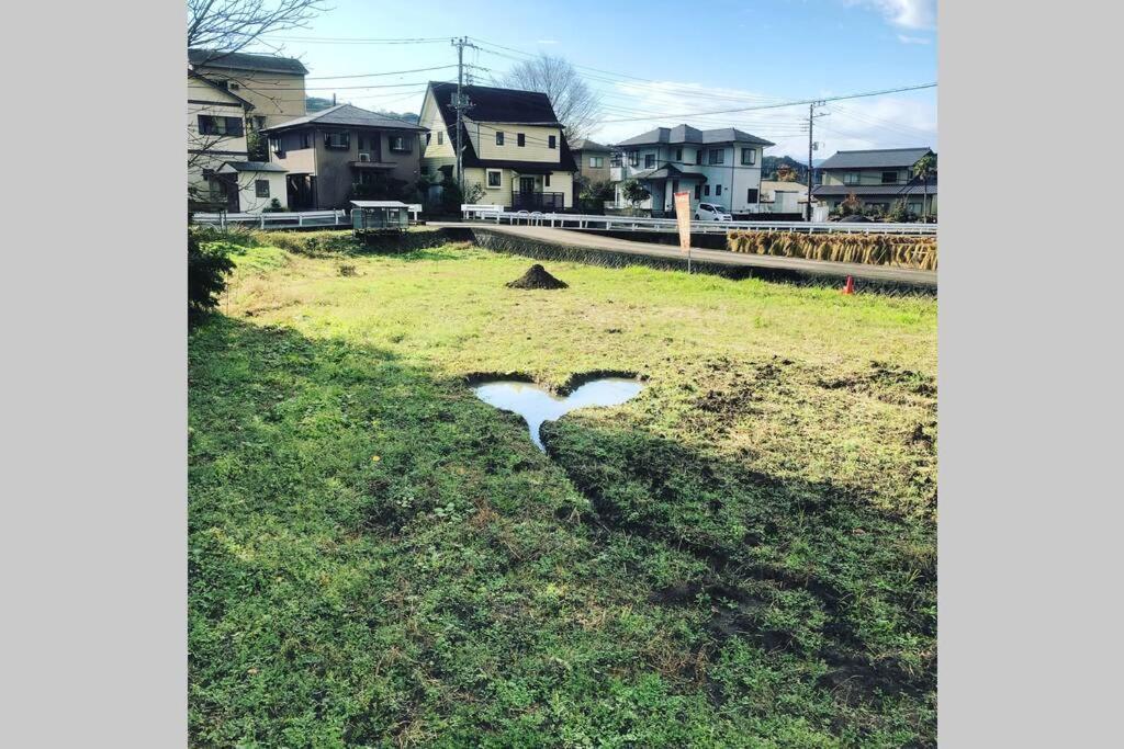 ゲストハウス+カフェわ　１日１組限定！ 築１００年の農家の古民家で宿泊体験、薪でお風呂沸かせます。焚き火もできます。 Kannami Kültér fotó